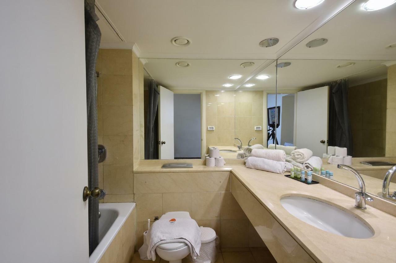 Laguna Beach Apartments Хайфа Екстериор снимка