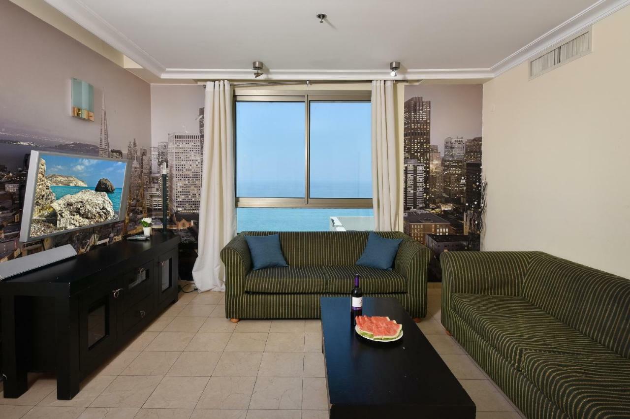 Laguna Beach Apartments Хайфа Екстериор снимка