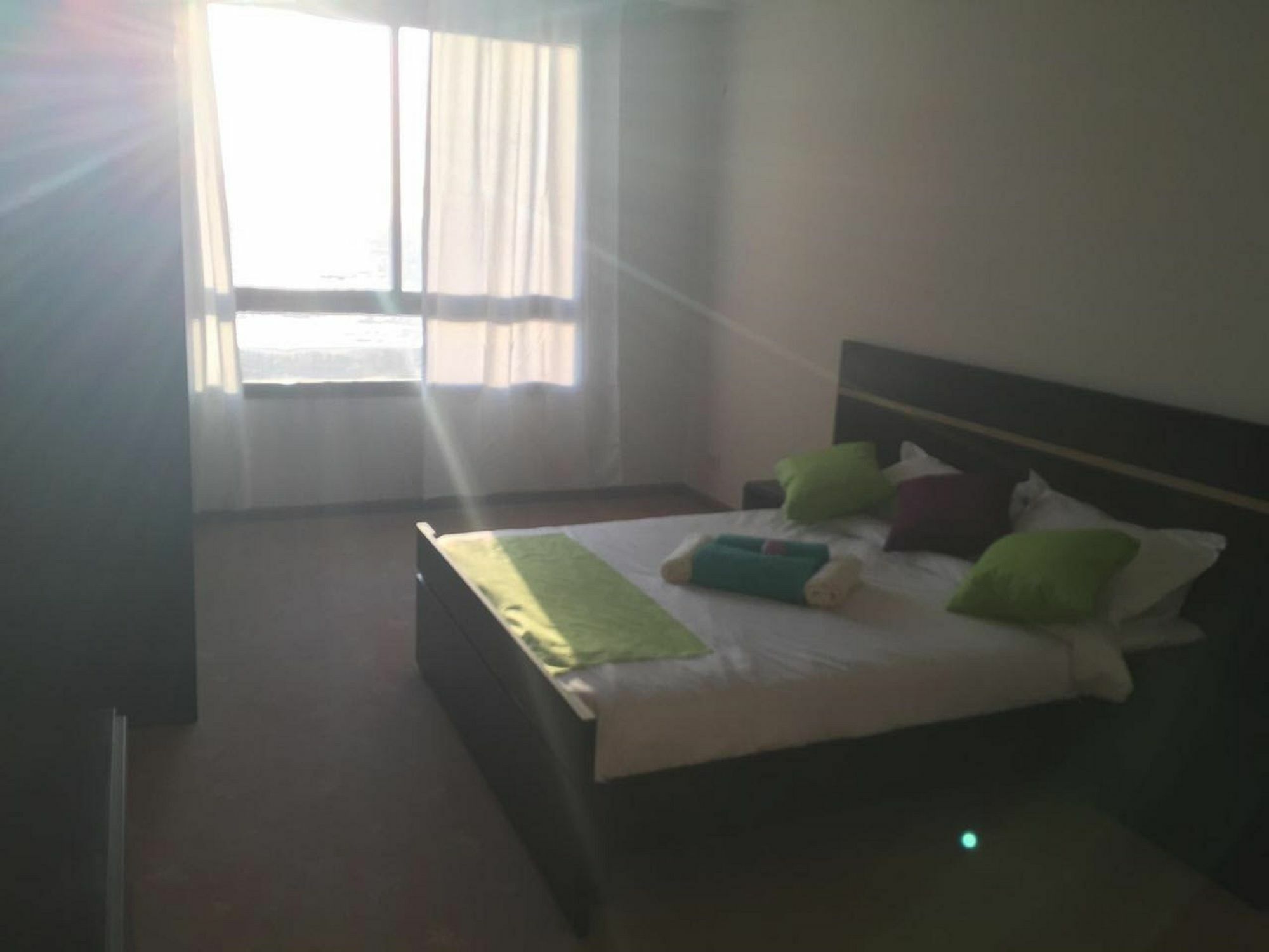 Laguna Beach Apartments Хайфа Екстериор снимка